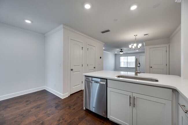 Building Photo - 1135 Lilly Valley Way