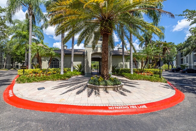 Building Photo - 705 Mainsail Dr