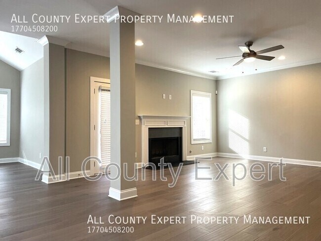 Building Photo - 4885 Hanson Farms Ln