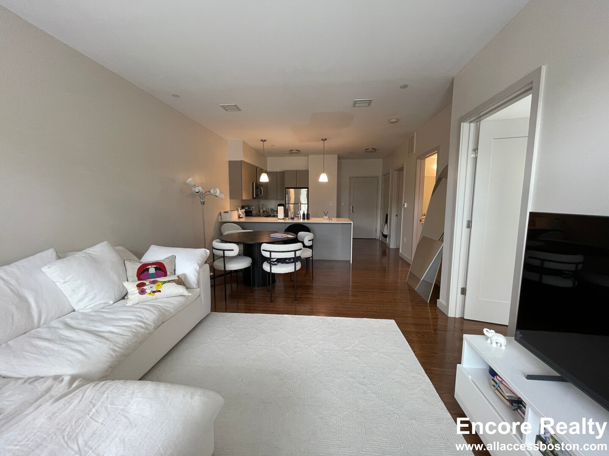 Building Photo - 455 Harvard St