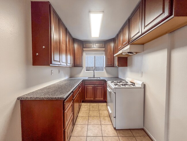 Building Photo - 1625 257th St