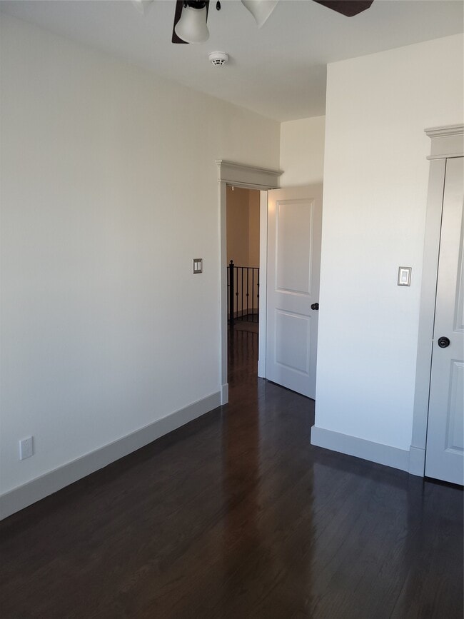 Building Photo - 4914 Rose St