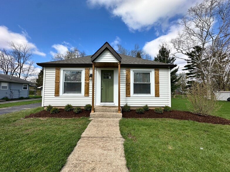 Building Photo - 307 S 5th Ave