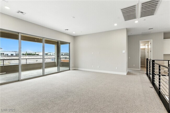 Building Photo - 5073 Slatestone St