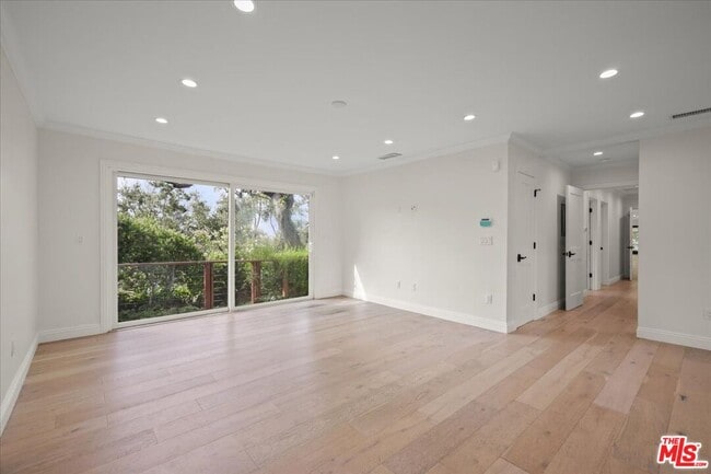 Building Photo - 11515 Thurston Cir