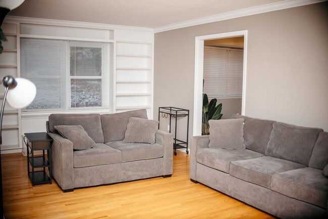 Building Photo - 1449 Jill Dr