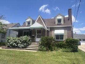 Building Photo - 7133 Bletch Ct