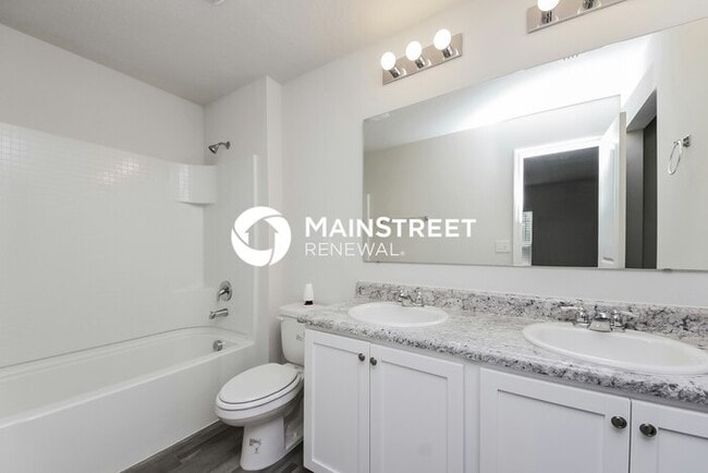 Building Photo - 4 Bedroom Pet-Friendly Home in Kissimmee, ...