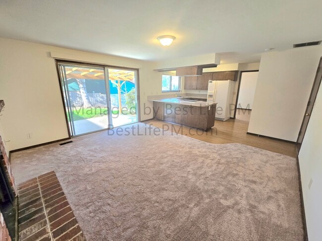 Building Photo - 2575 NW 119th Pl