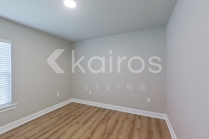 Building Photo - 22851 Monterey Ave