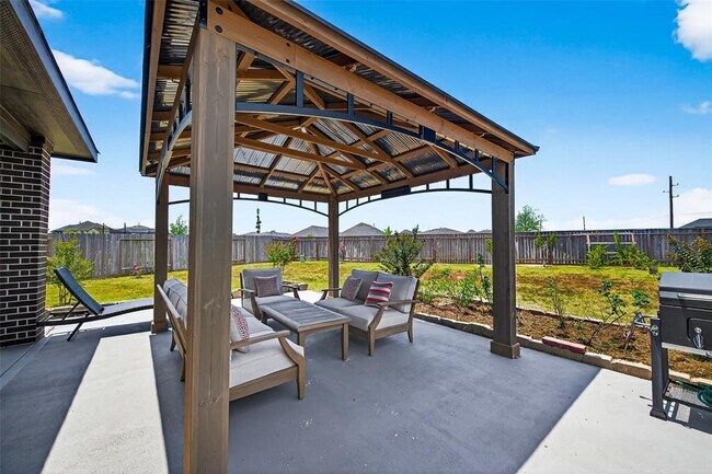 Building Photo - 3806 Favor Frst Ct