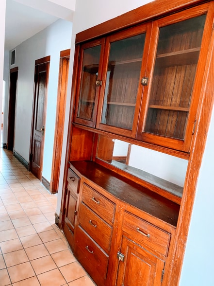 Building Photo - 3325 S Emerald Ave