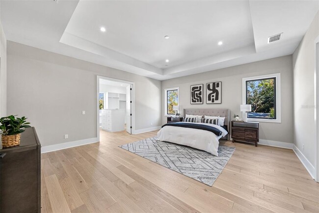 Building Photo - 2106 S Cortez Ave