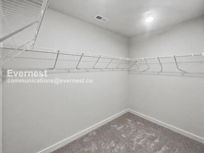 Building Photo - 2284 Robert Gwynne Dr