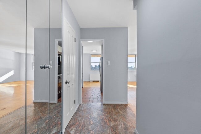 Building Photo - 6040 JFK Blvd E