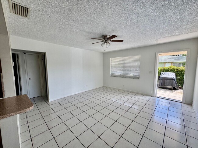 Building Photo - POS Holdings LLC-718-720