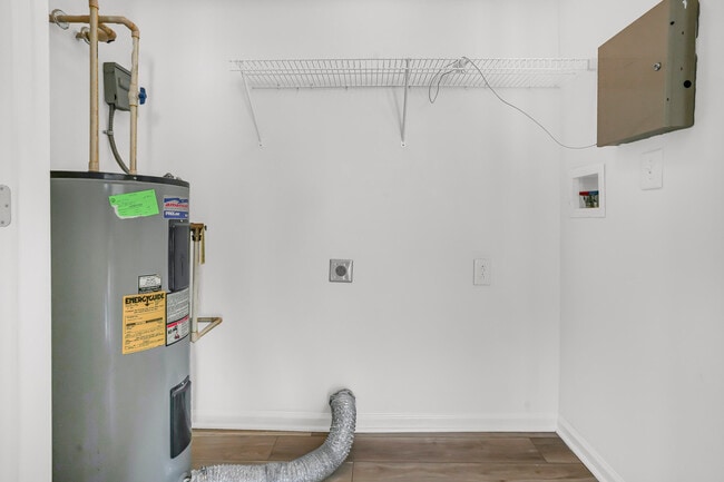 Building Photo - 3020 Maddie Ln