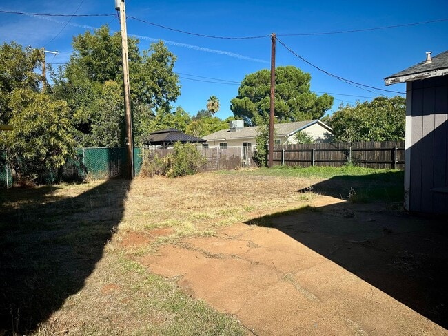 Building Photo - 3970 Meteor St