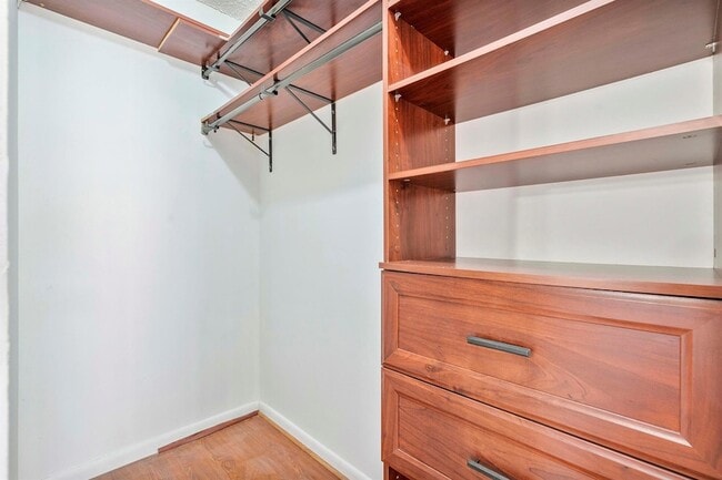 Building Photo - 10240 Boca Bend W