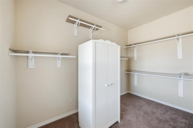 Building Photo - 700 Ireland Way