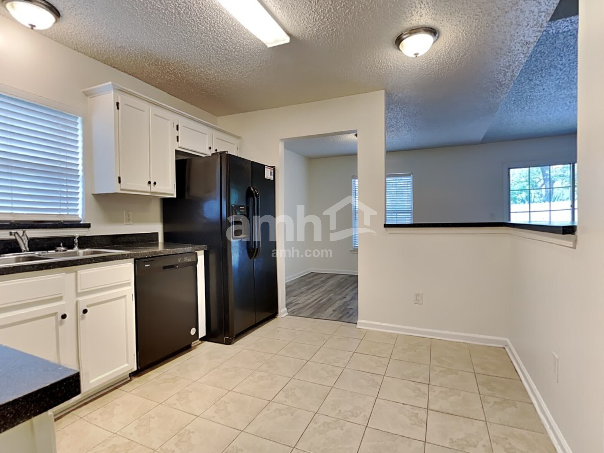 Building Photo - 3275 Guernsey Ct