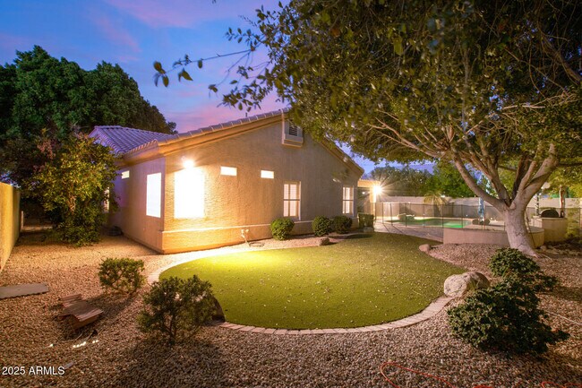 Building Photo - 6401 W Orchid Ln