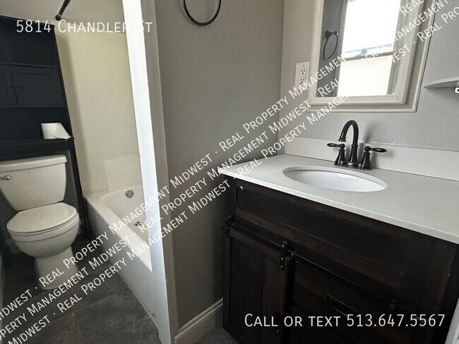 Building Photo - 5814 Chandler St