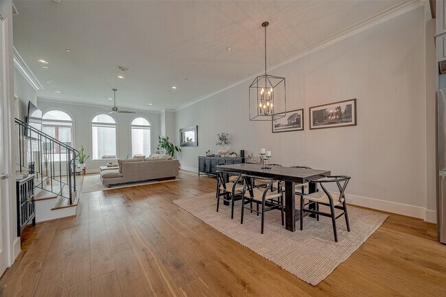 Building Photo - 5213 Feagan St