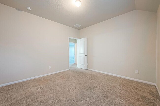 Building Photo - 24930 Scarlatti Cantata Dr