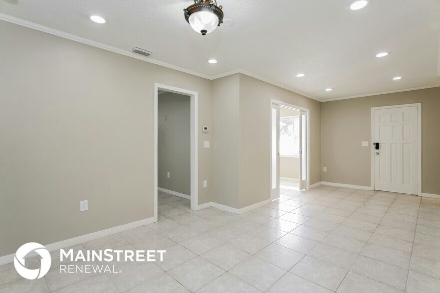 Building Photo - 12902 Spicebox Way