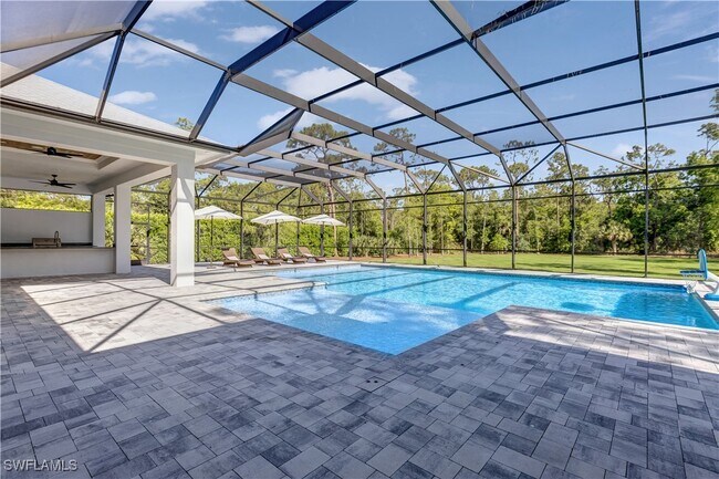 Building Photo - 5881 Sea Grass Ln