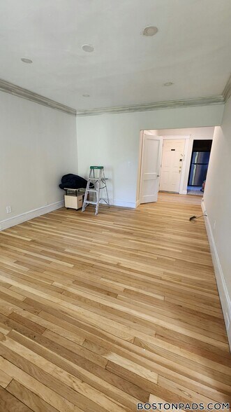 Building Photo - 26 Chiswick Rd