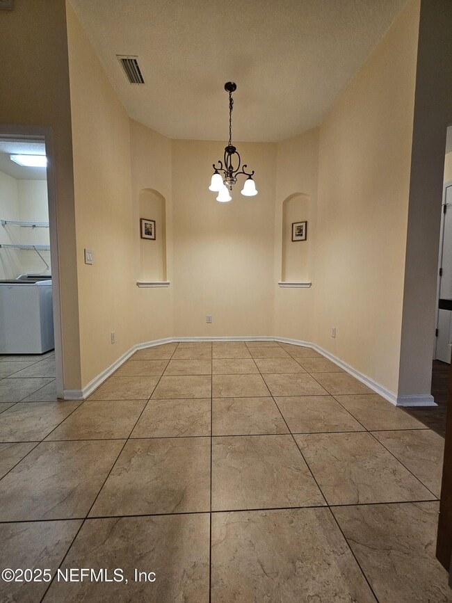 Building Photo - 5061 Monroe Forest Dr