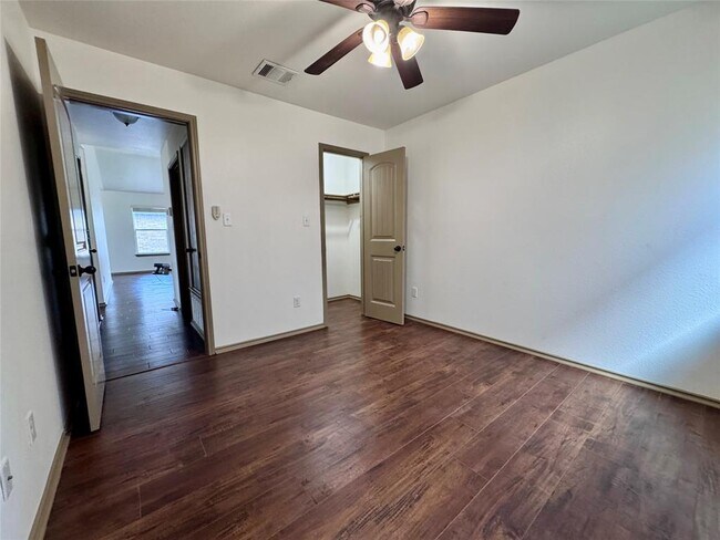 Building Photo - 12032 Eruzione Dr