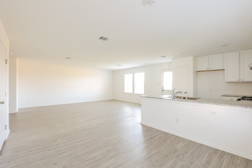 Building Photo - 411 Filibusters Trail