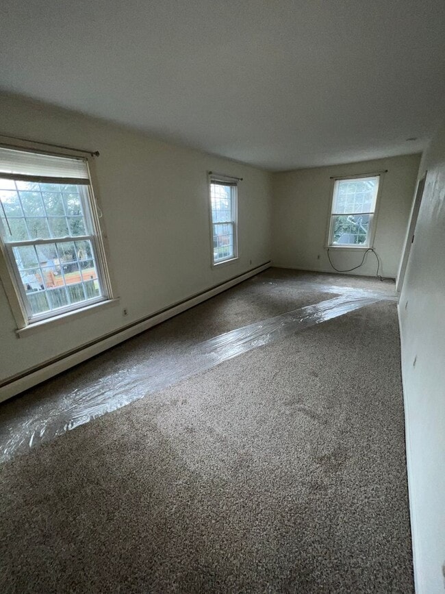 Building Photo - 46-48 N Main St