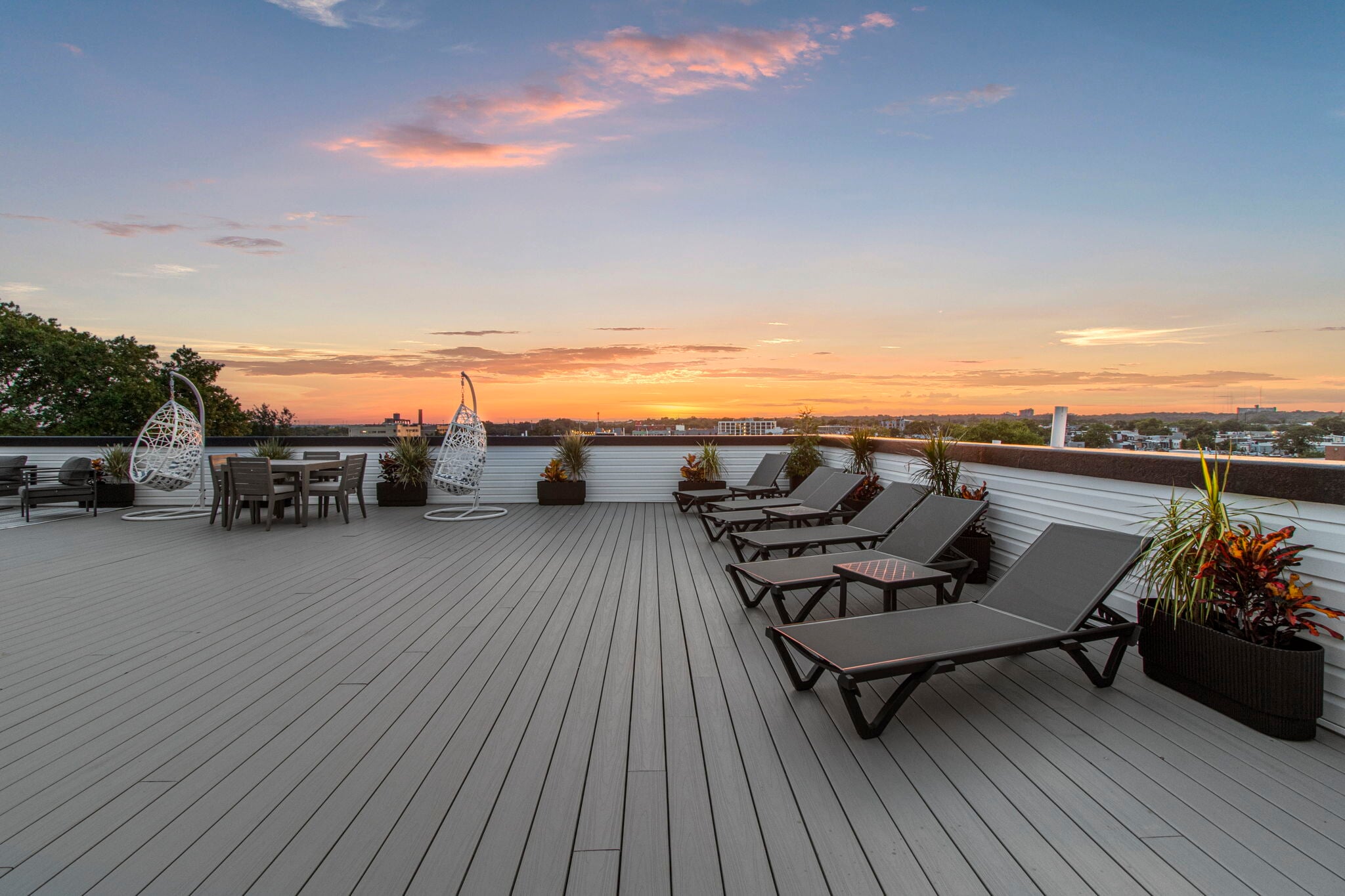 Building Photo - 2625 W Jefferson St