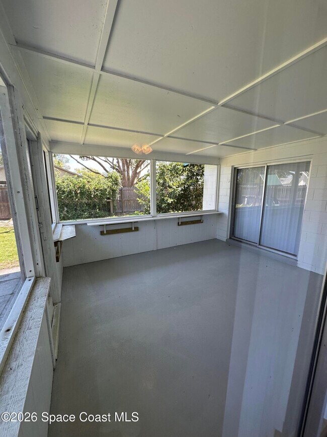 Building Photo - 3535 Nicklaus Dr