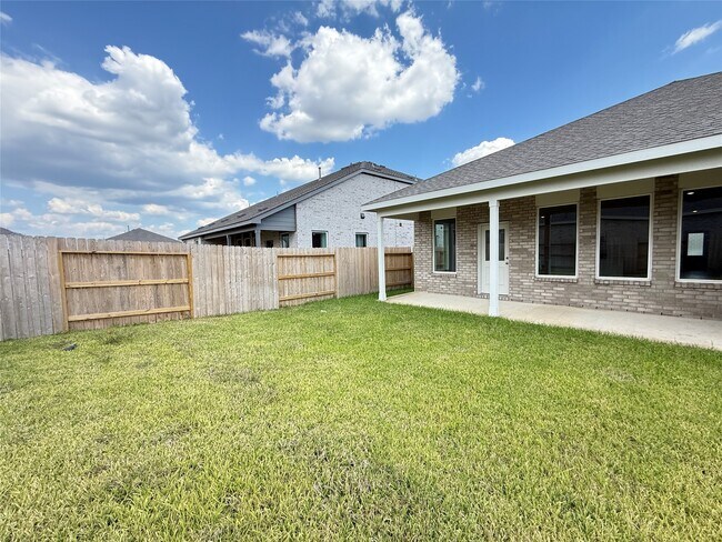 Building Photo - 16539 Mesquite Fld Dr
