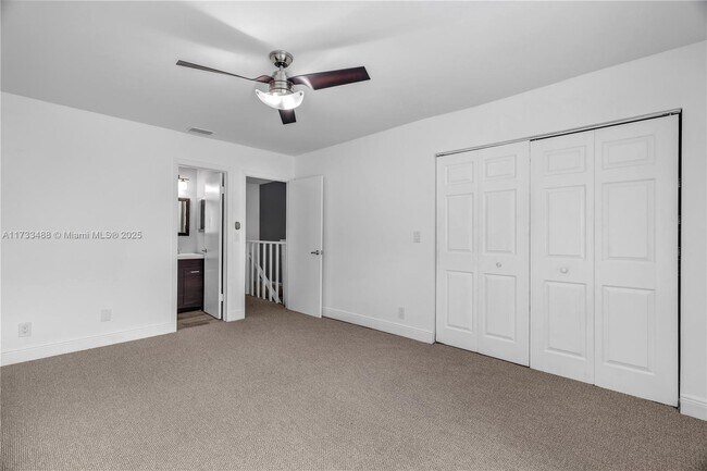 Building Photo - 2530 Coral Springs Dr