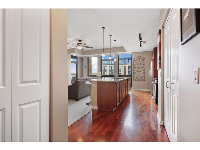 Building Photo - 4730 Park Commons Dr