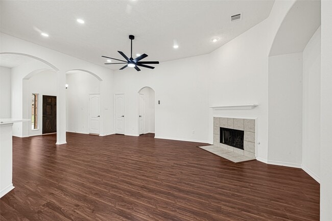 Building Photo - 22127 Nobles Crossing Dr