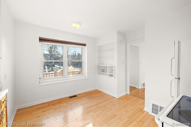 Building Photo - 912 Woodsboro Dr