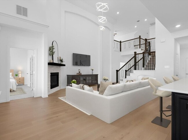 Building Photo - 1303 Wheelwright Dr