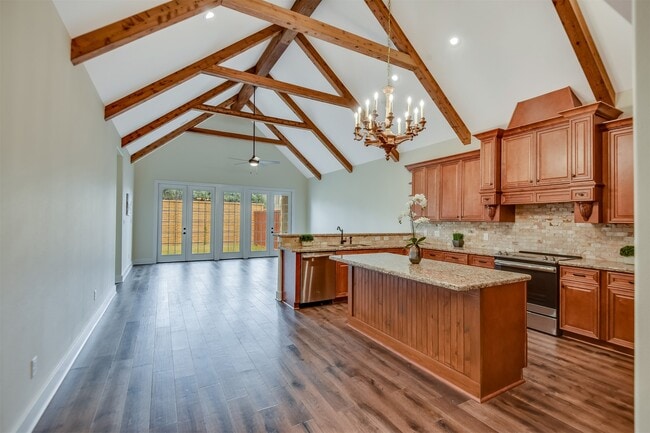 Building Photo - 4108 S Texas Ave