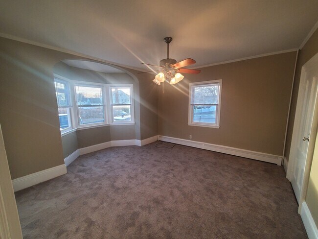 Building Photo - 232 North St