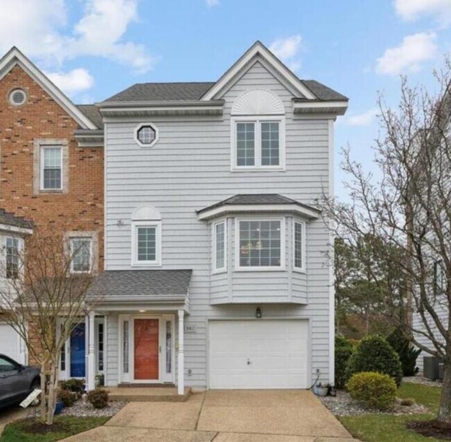 Primary Photo - 367 Mainsail Dr