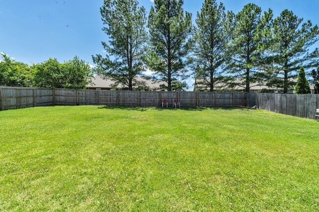 Building Photo - 7302 Autumn Crossing Way