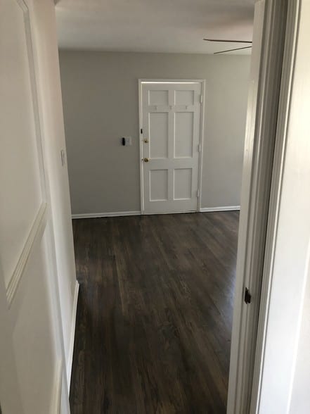 Hallway to front door - 1033 Pearl St