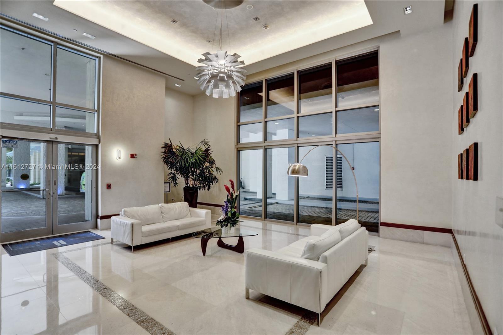 Building Photo - 1050 Brickell Ave
